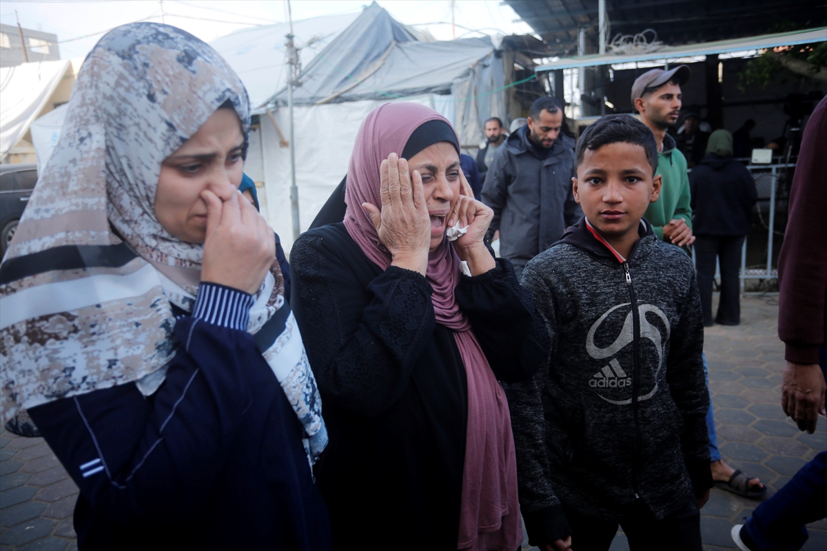 71 Palestinians killed, 99 injured by Israeli forces in Gaza & killed one person in Lebanon in violation of the truce agreement