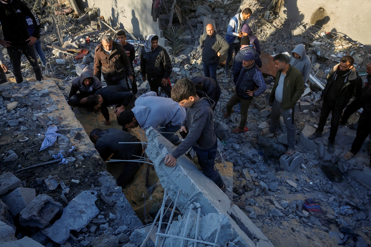 Israeli army killed 32, injured 54 Palestinians in Gaza & injured several in West Bank