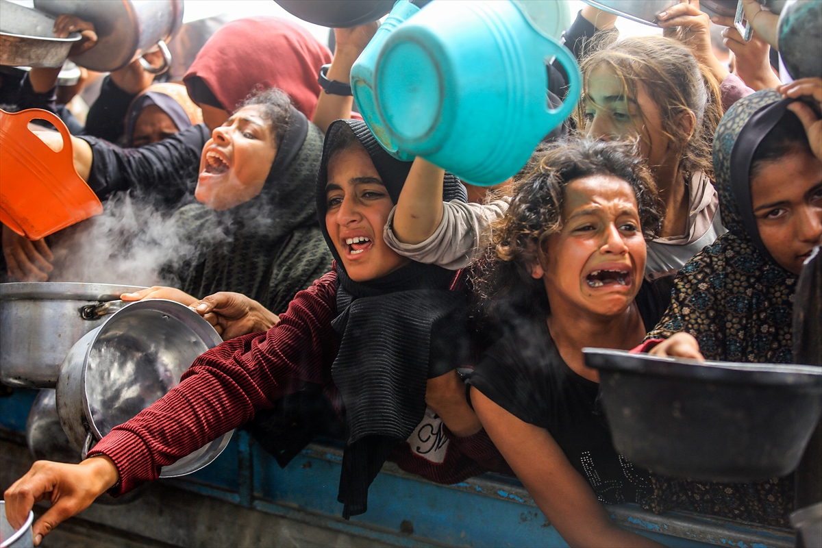 Israeli airstrikes kill dozens in Gaza and Yemen
