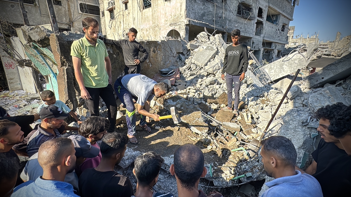 UN warns Gaza children face death by thirst as Israel blocks aid and regional war escalates