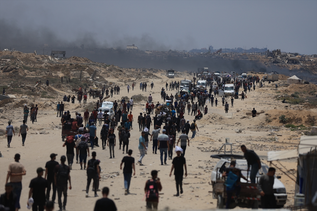 Israeli strikes kill over 60 Palestinians, including aid seekers, as WHO warns of catastrophic conditions in Gaza