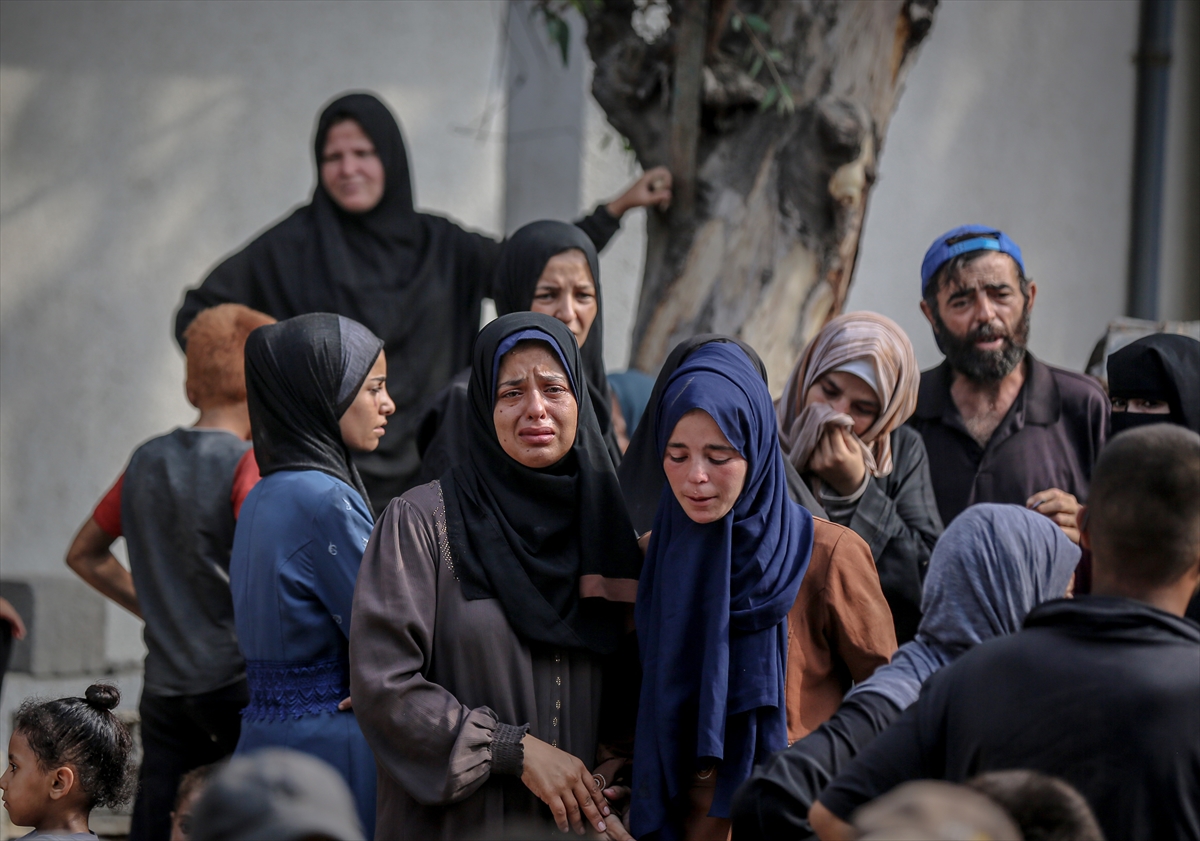 Israeli attacks in Gaza claims over 61,000 lives as aid drops cause multiple fatalities