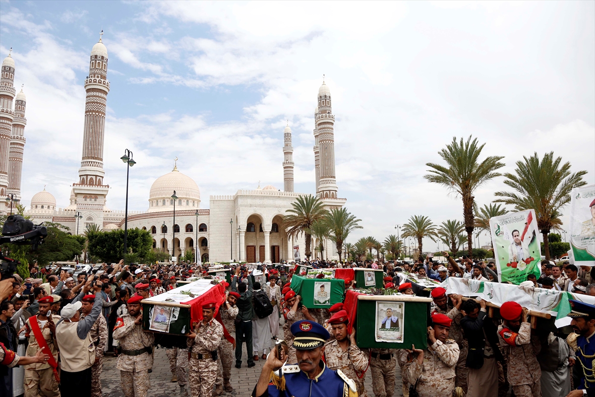 ‘Bloody Wednesday’: Israeli airstrikes devastate Sana’a