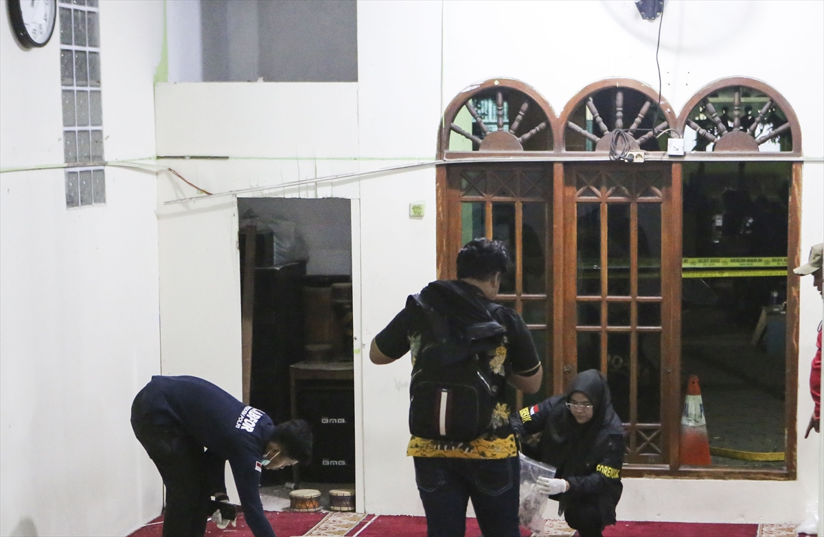 White supremacist-linked items recovered after Jakarta high school mosque explosions, teen suspect