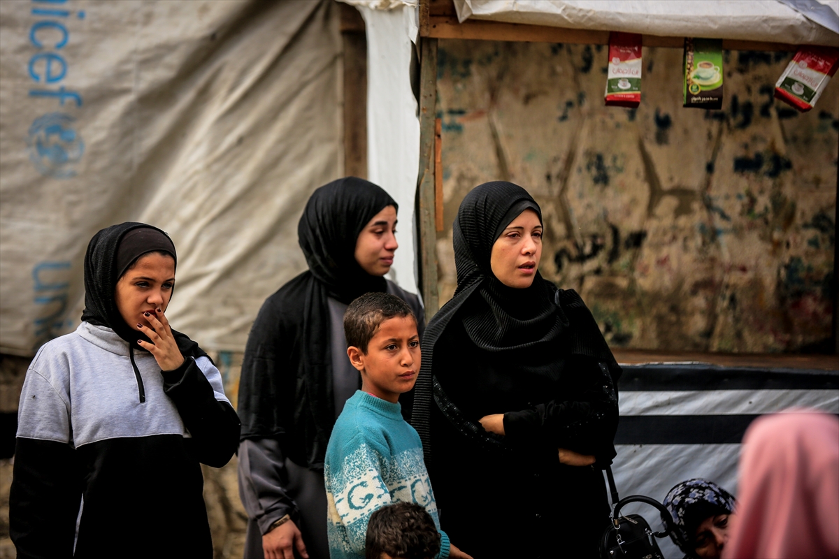 Israeli forces kill 16-year-old Palestinian West Bank raid and withhold body, say authorities