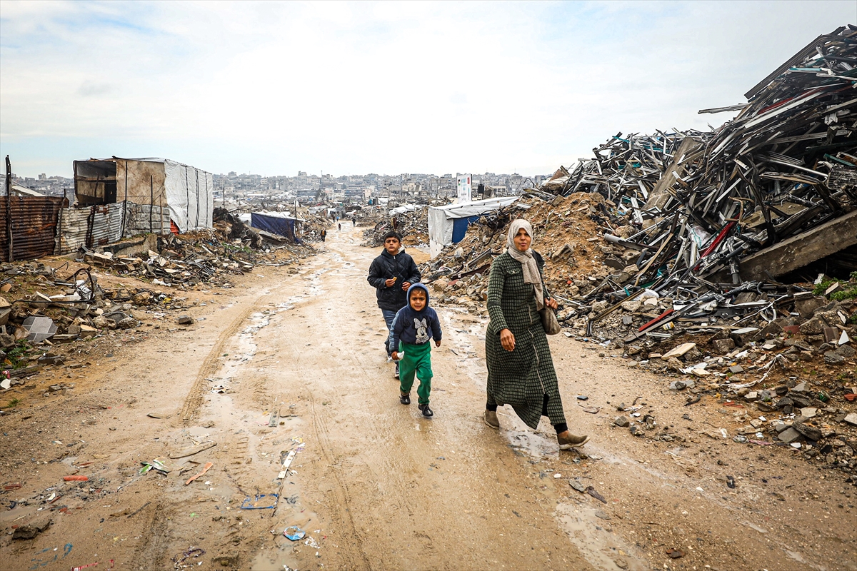 Gaza newborn dies from cold as Israeli ceasefire violations and illegal Jewish settler attacks continue