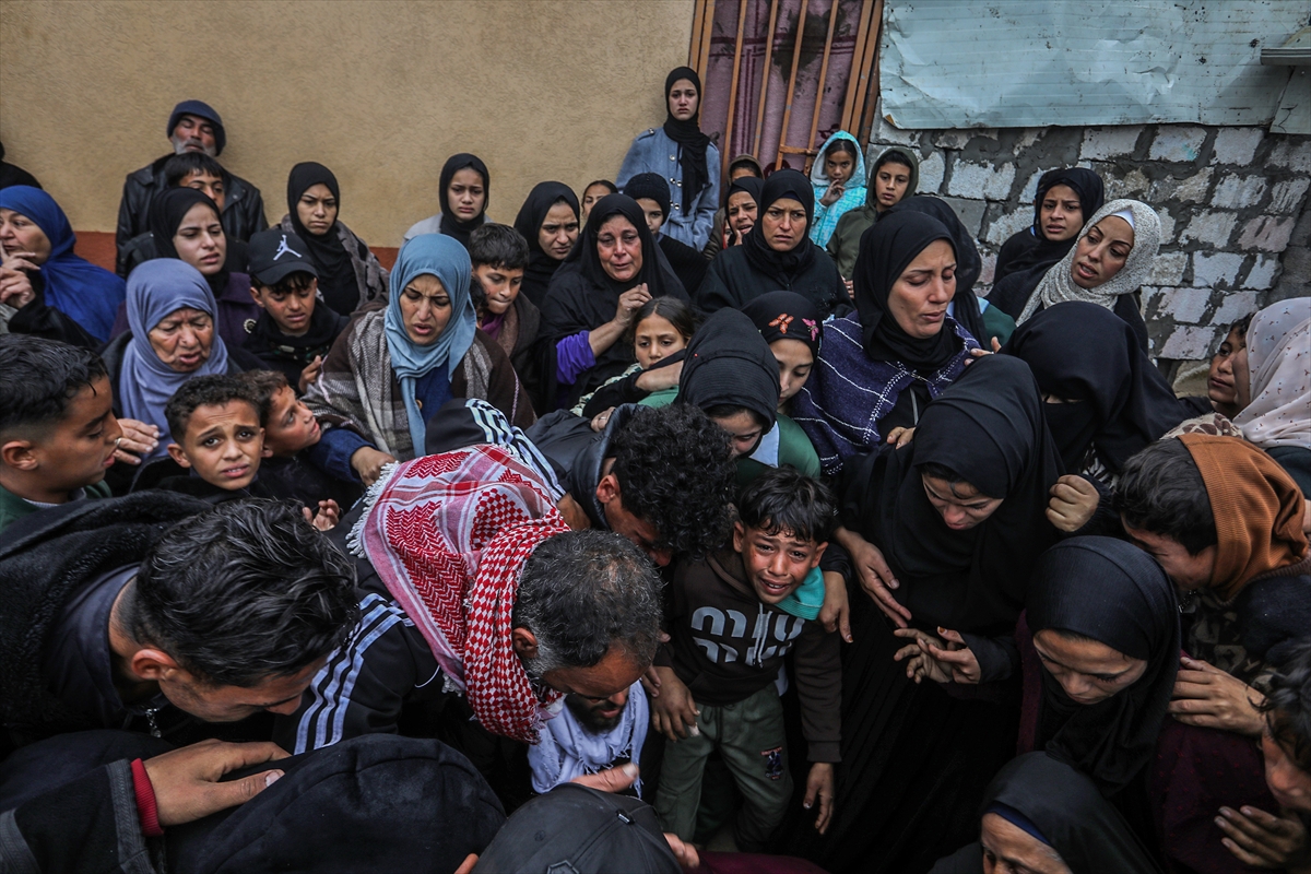 Child shot in the head as Israeli attacks in Gaza continue despite ceasefire, Israel continues bombing Lebanon