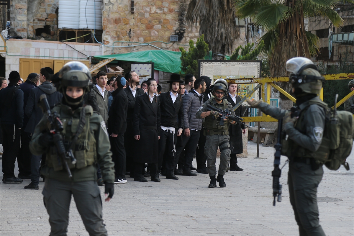 Israel kills West Bank Palestinian, expands settlements and Gaza blockade as infant dies amid humanitarian crisis