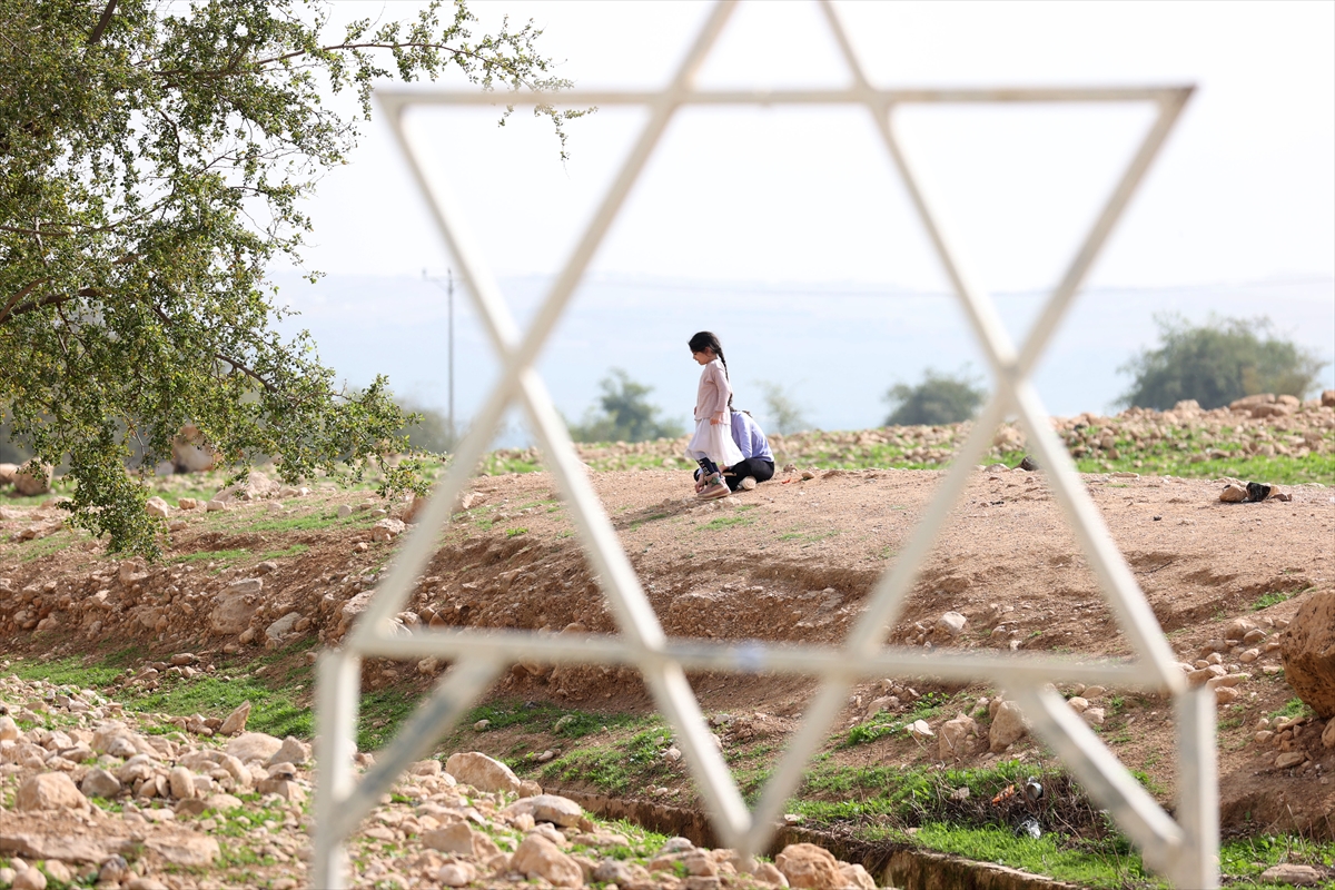 Ceasefire in name only as Israeli attacks kill children in Gaza and illegal Jewish settlers’ violence escalates in Occupied West Bank