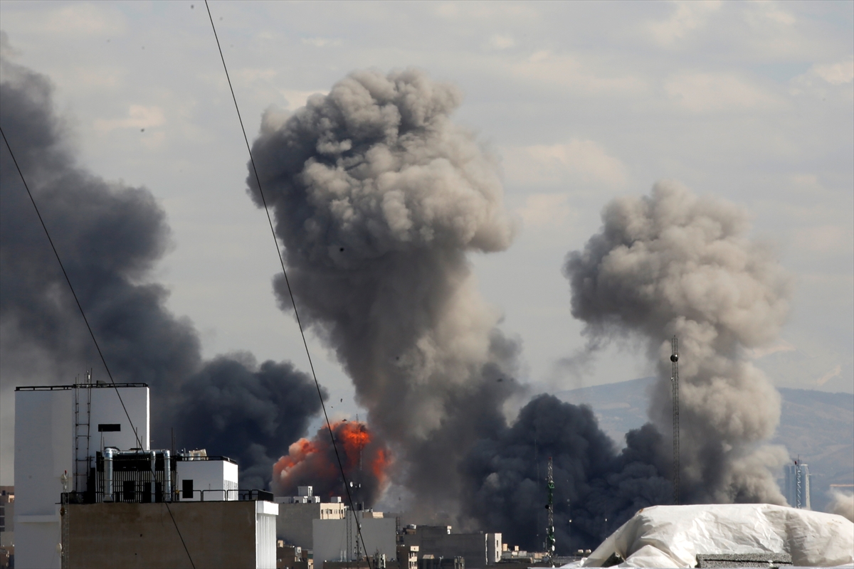 US–Israel attacks kill Iran’s Supreme Leader amid airstrikes that killed over 100 Schoolgirls in Minab