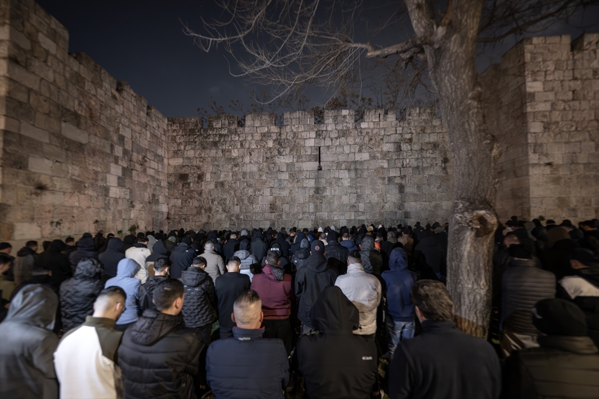 At Least 26 killed in Israeli airstrikes across Lebanon and Gaza as Israel prepares to mobilize 450,000 reservists