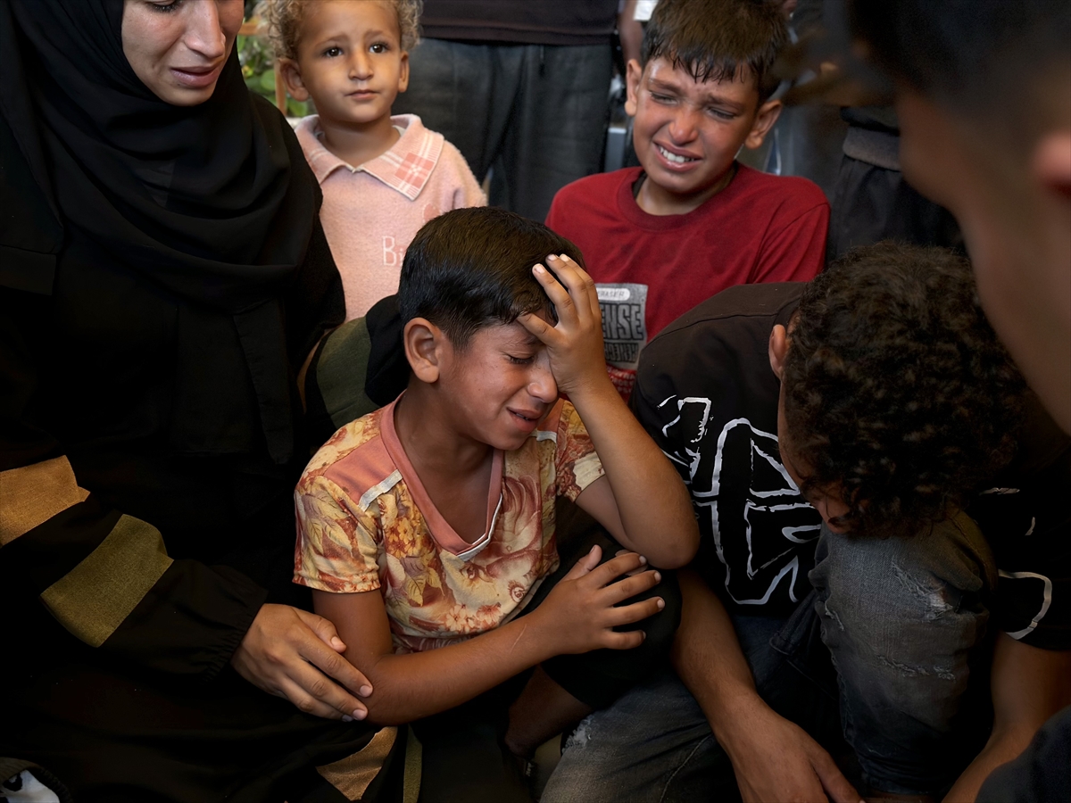 4 Palestinians killed in latest Israeli attacks despite Gaza ceasefire, Israel killed 2 persons in Syria & Iran urges US to set time table for Israeli withdrawal from Lebanon