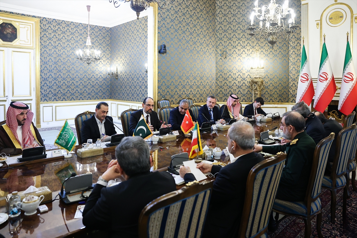 Quadrilateral Middle East Security Summit held by Türkiye, Saudi Arabia, Pakistan and Iran agree to continue regional security talks as Israel kills 4 Palestinians in Gaza