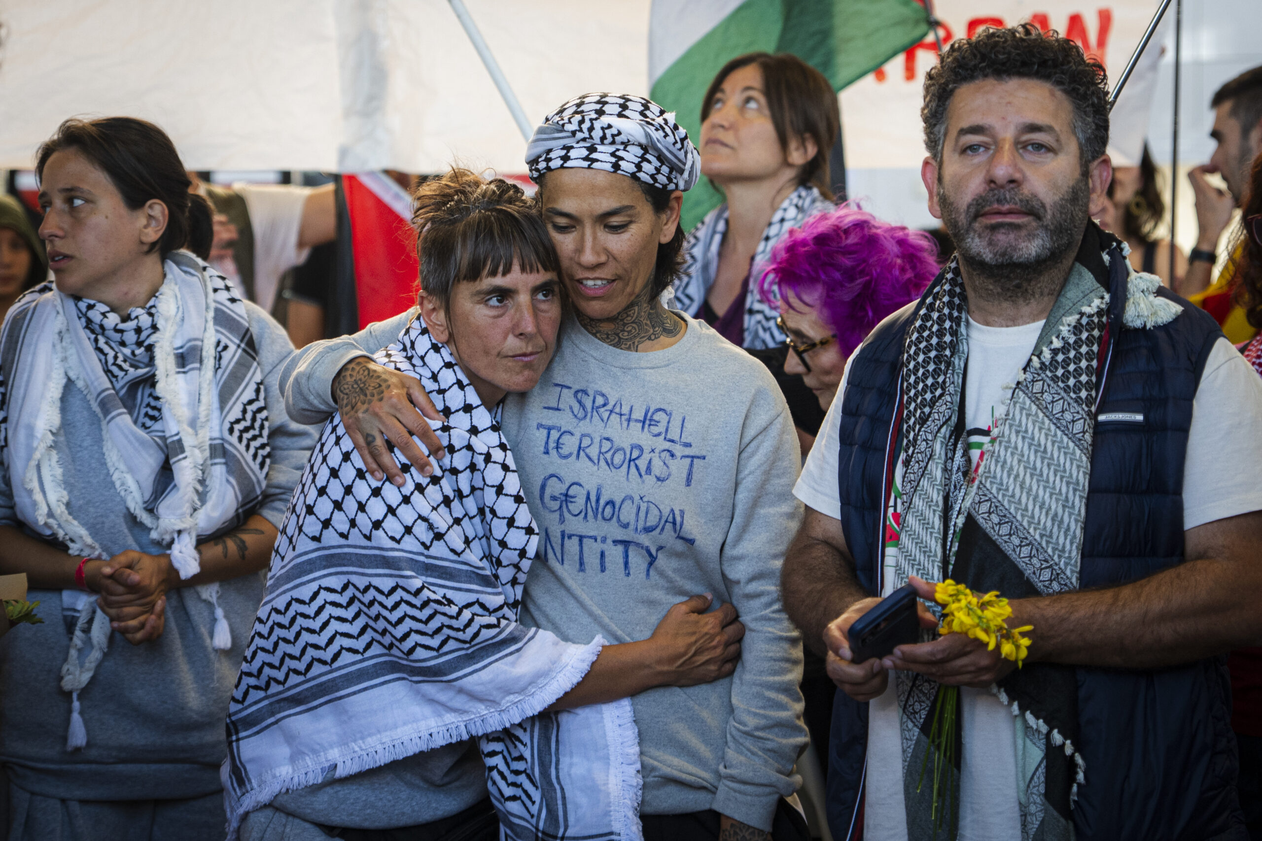 France to open war crimes probe as activists detained, “assaulted and beaten”, by Israeli forces during humanitarian mission to Gaza