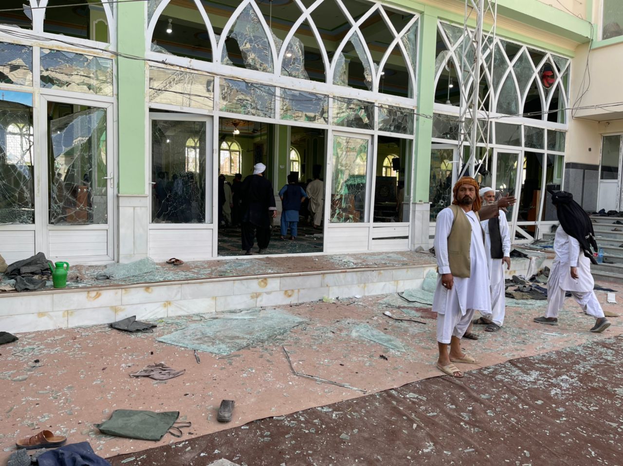 Afghanistan: 47 killed during Friday prayers in Fatimiya mosque bombing in Kandahar