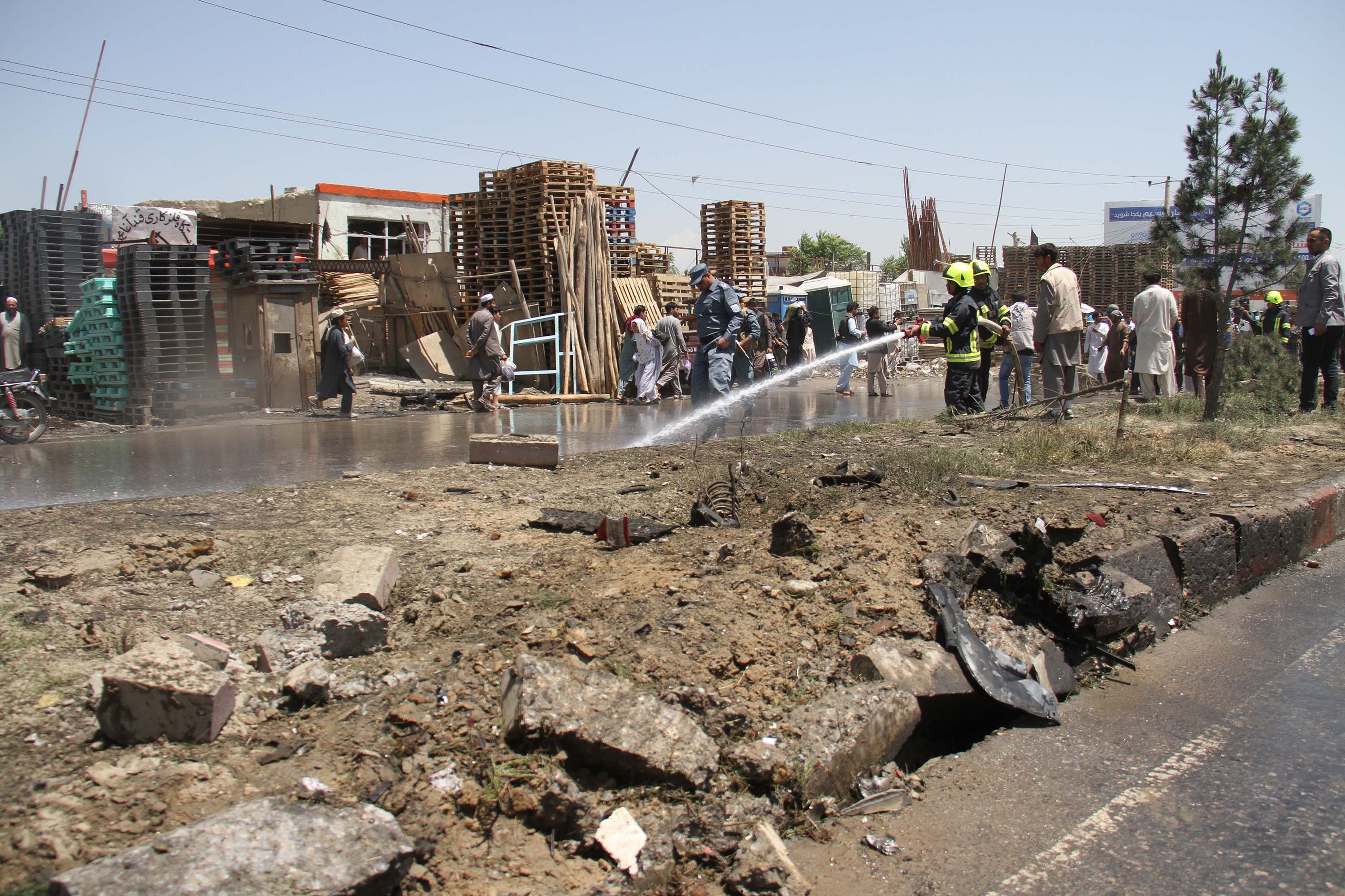 Afghanistan: 8 killed, incl children, in suicide attack