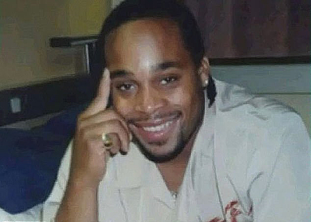 ‘Allah? He’s not going to help you’,  police mock Black Muslim man during ‘knee on neck arrest’ before he died
