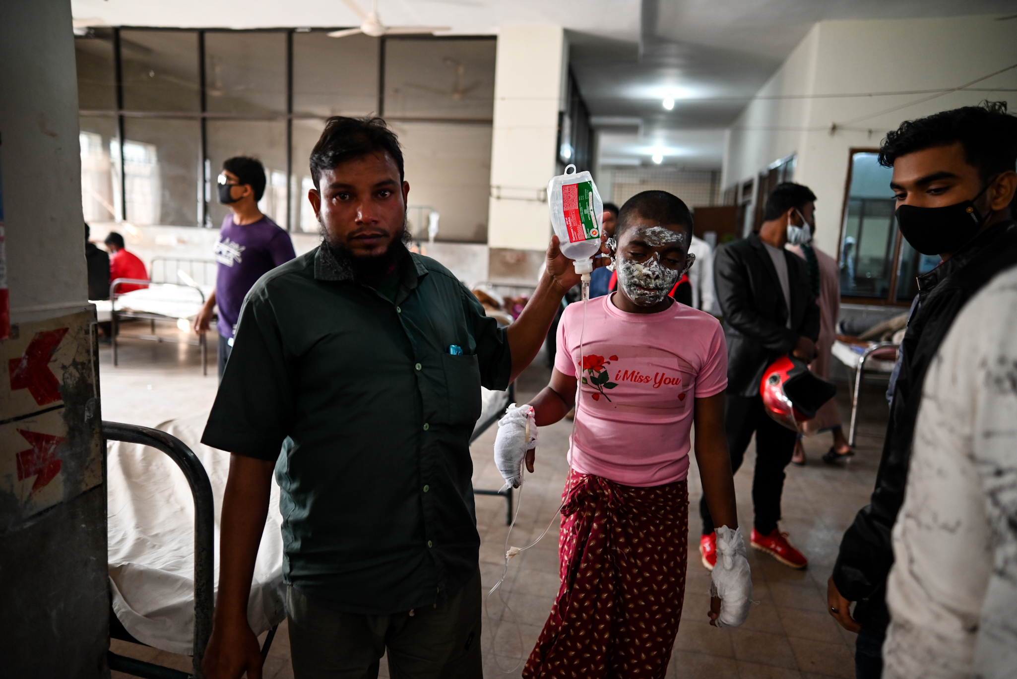 Bangladesh: Death toll from ferry fire rises to 38