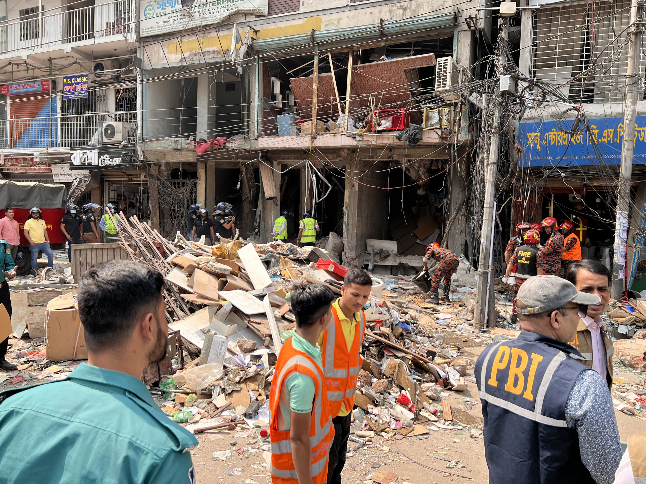 Bangladesh: 22 people died, 100 injured from blast at commercial building in Dhaka