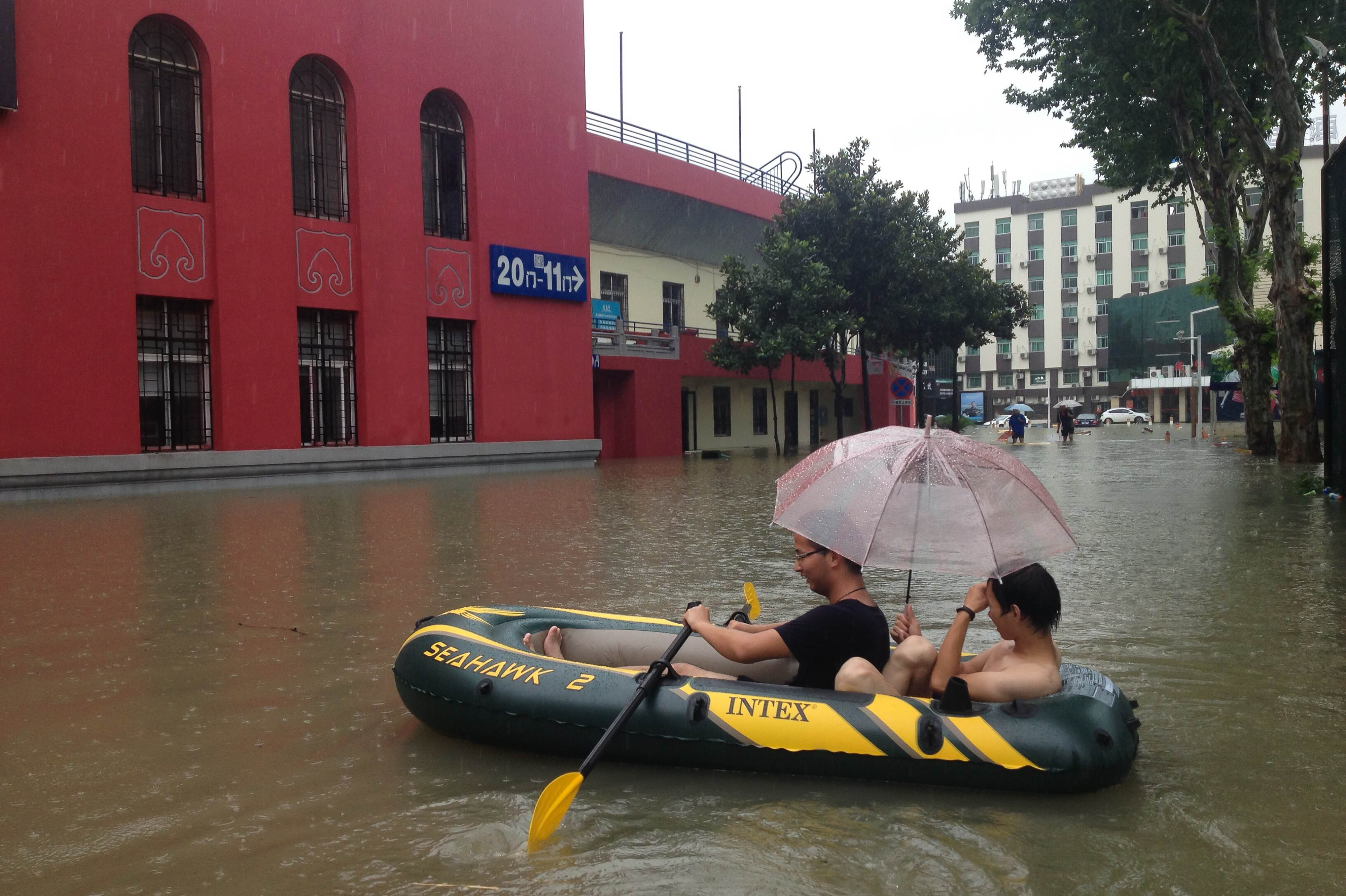 China: 237 dead in weeks-long flooding