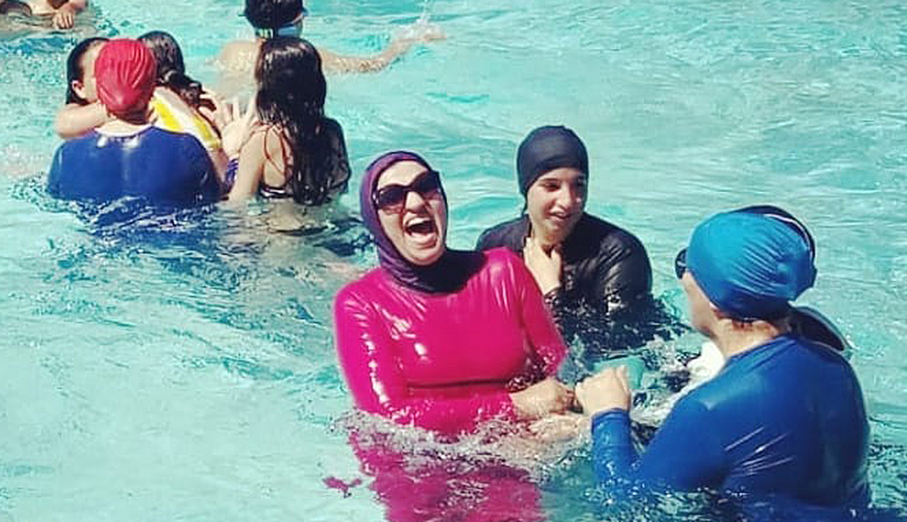 Civil right campaigners defy ‘burkini’ ban in France