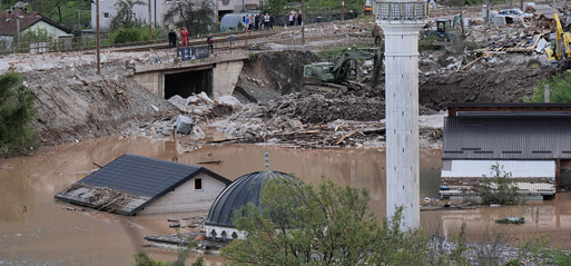 Death toll rises to 26 in Bosnia floods as rescue teams search for survivors