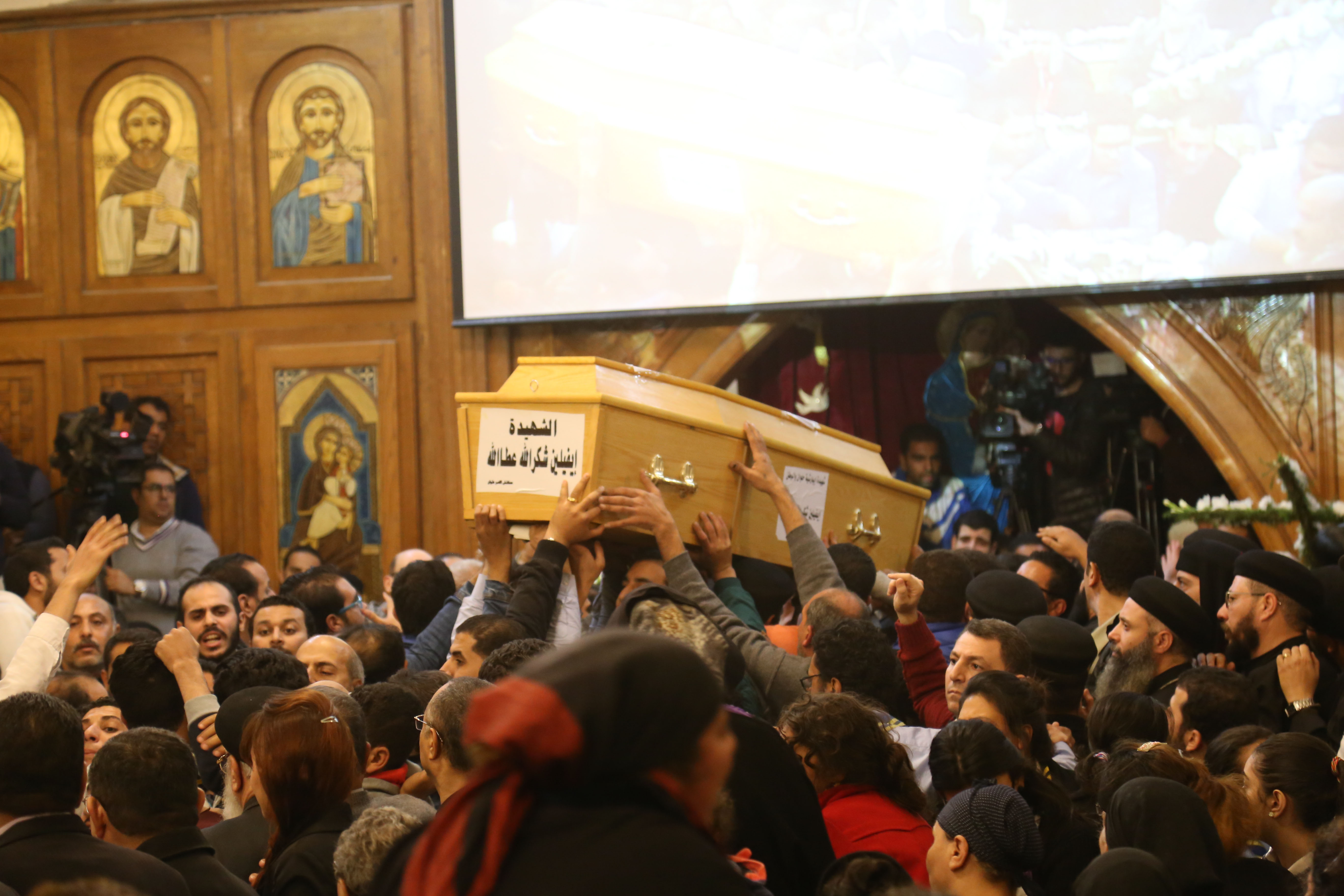Egypt: 10 killed in Cairo church attack by Daesh