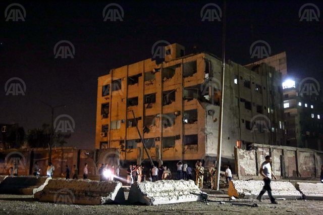 Egypt: Blast rocks Cairo, 6 policemen injured