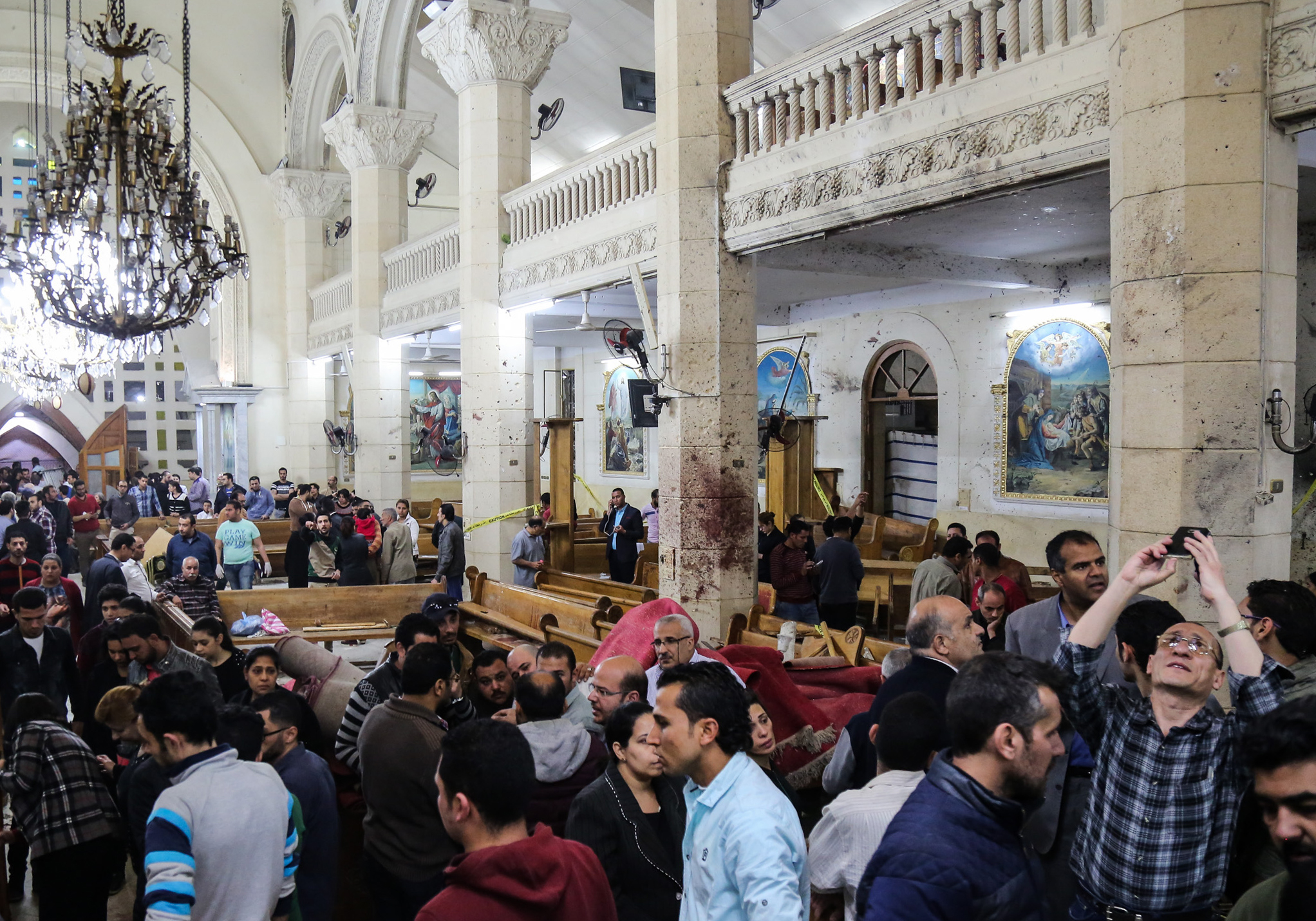 Egypt: 43 killed in church bombings