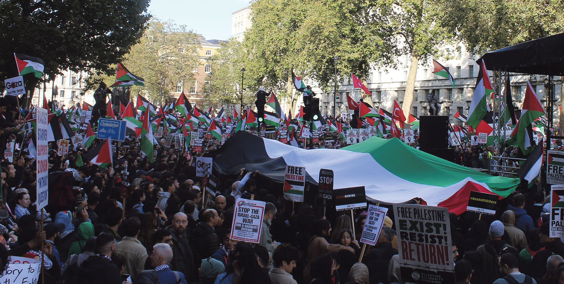 Flying the Palestinian flag may no longer be legitimate, says UK Home Secretary