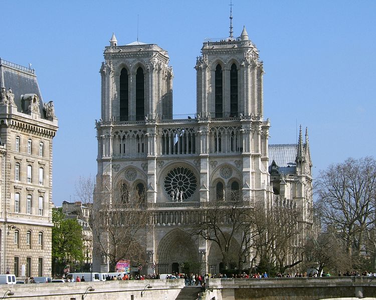 France: Paris police shoot attacker near Notre-Dame Cathedral