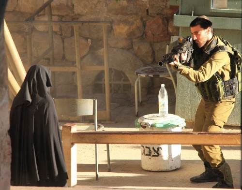 Palestine: Palestinian woman shot by Israeli troops dies