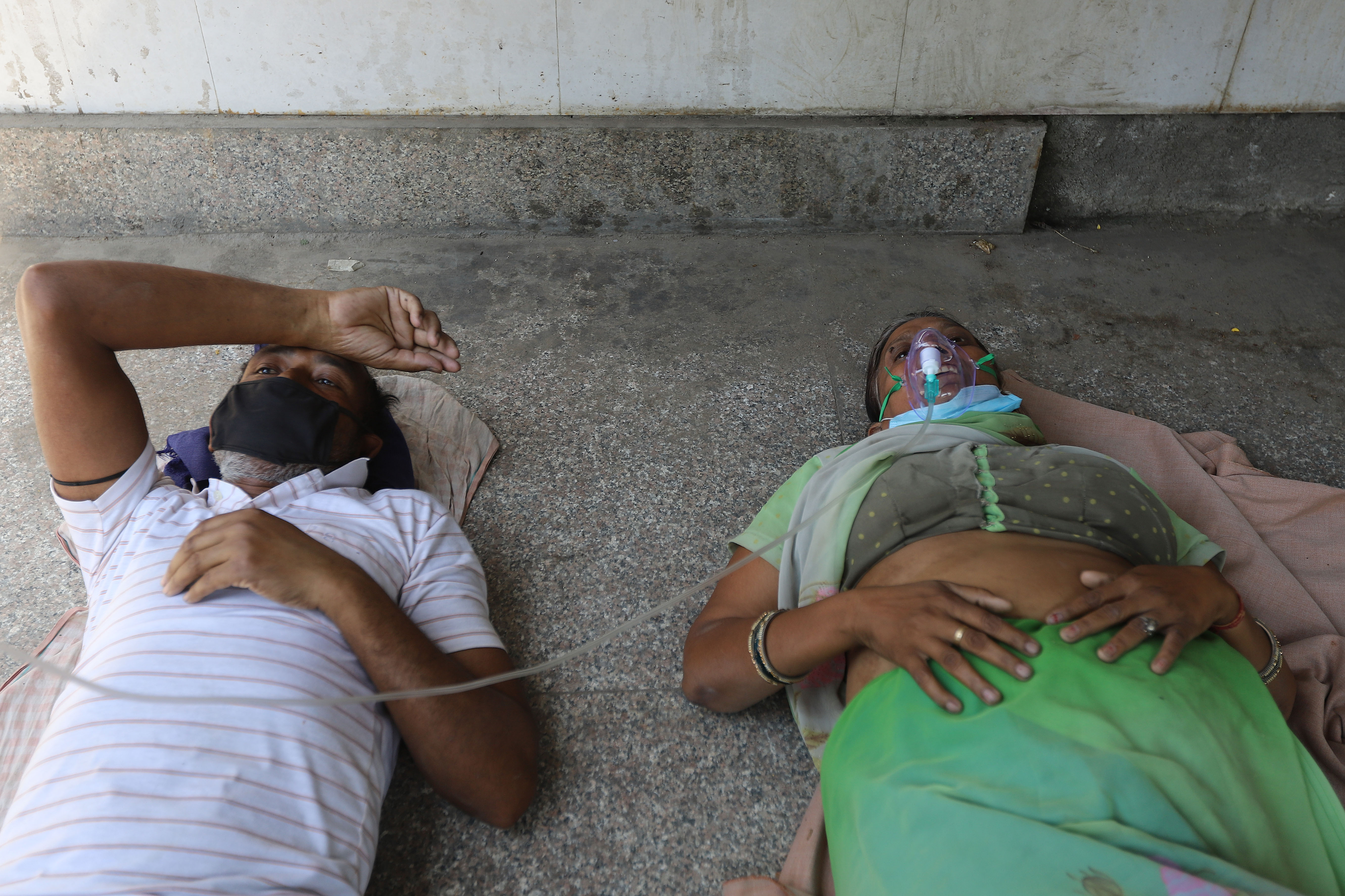 Pakistan offers to help virus-ravaged India