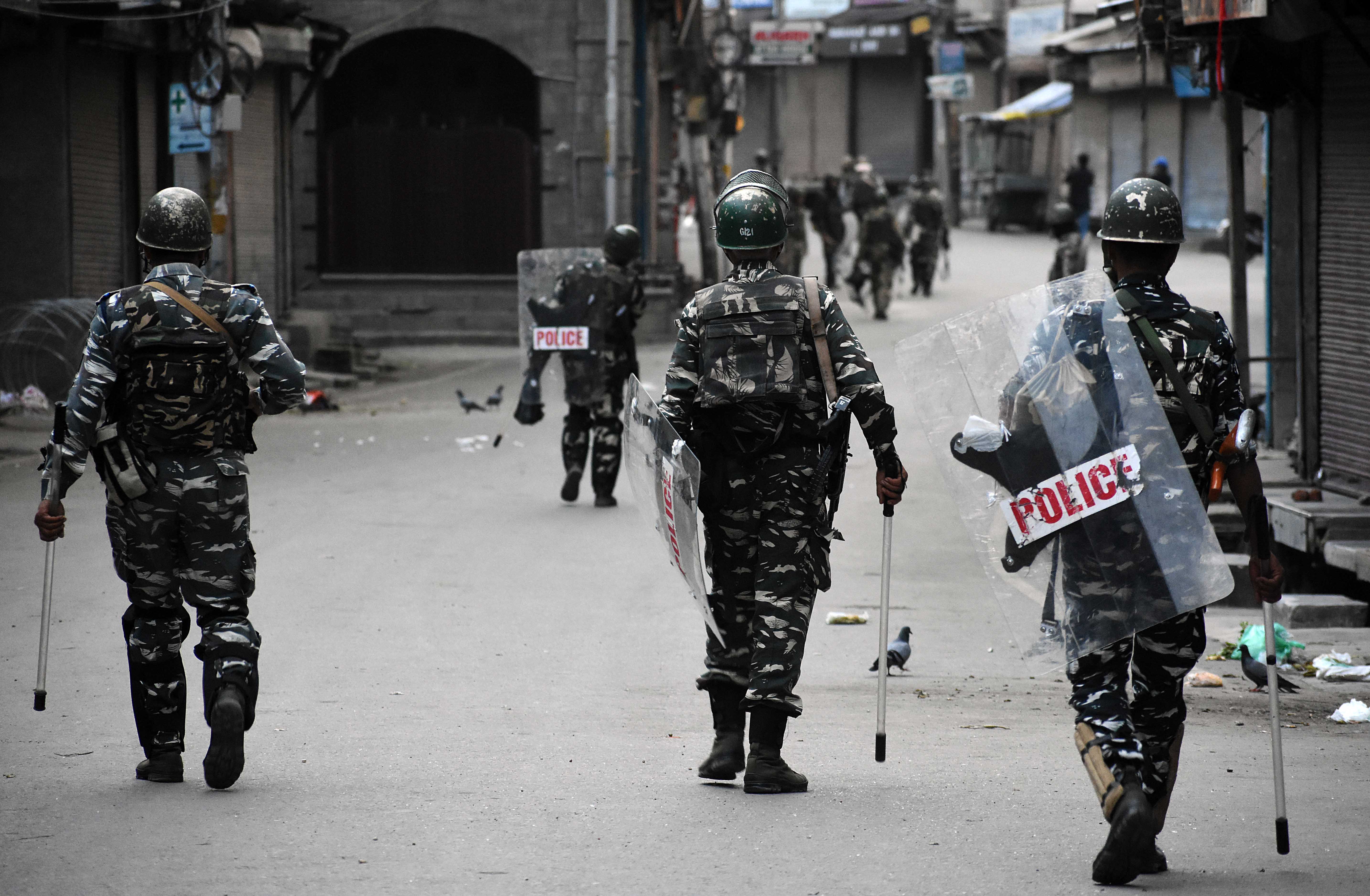 Subdued Eid in Jammu and Kashmir amid clampdown by India