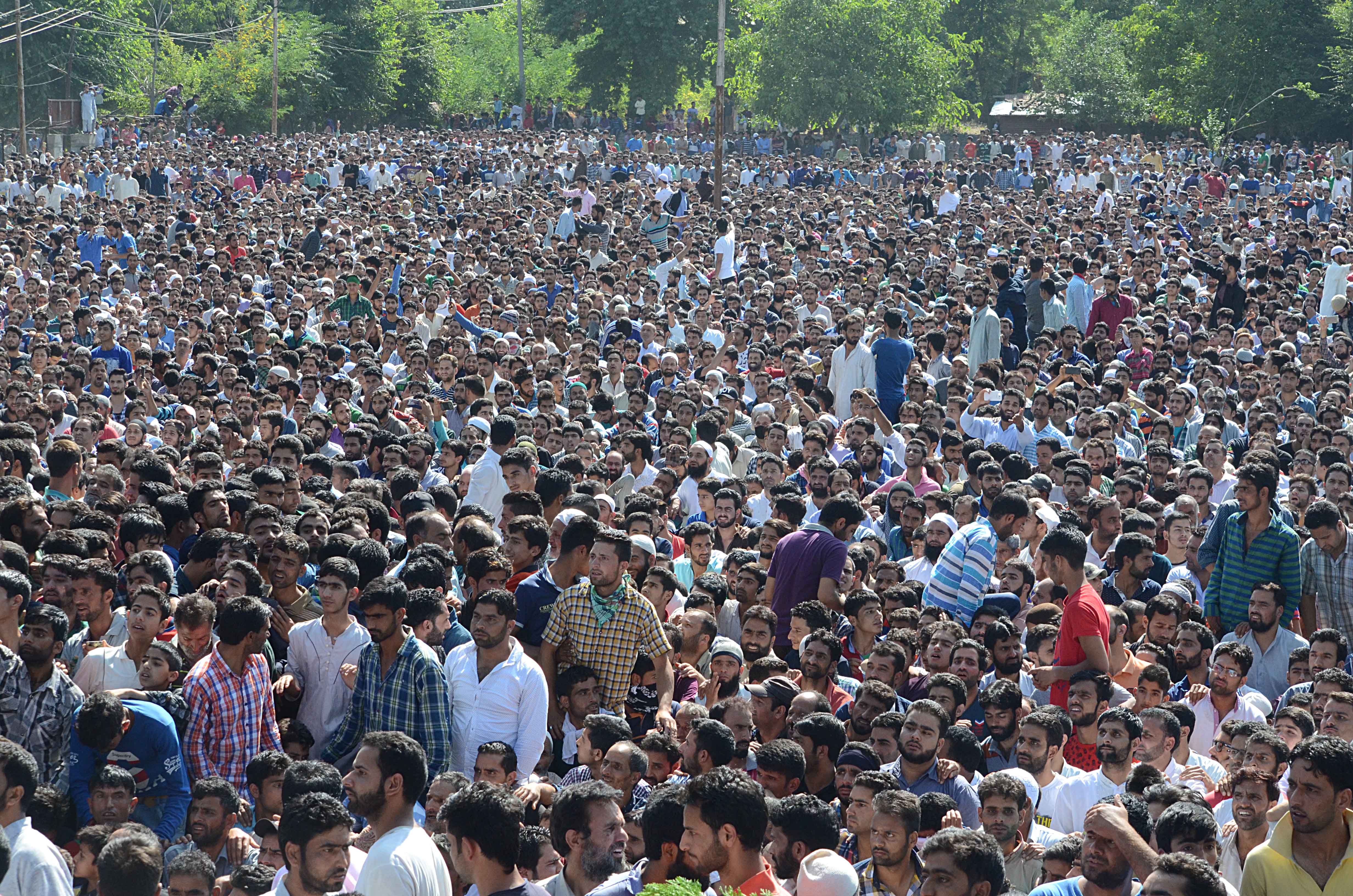 India: Indian forces kill 11 protesters in occupied Kashmir