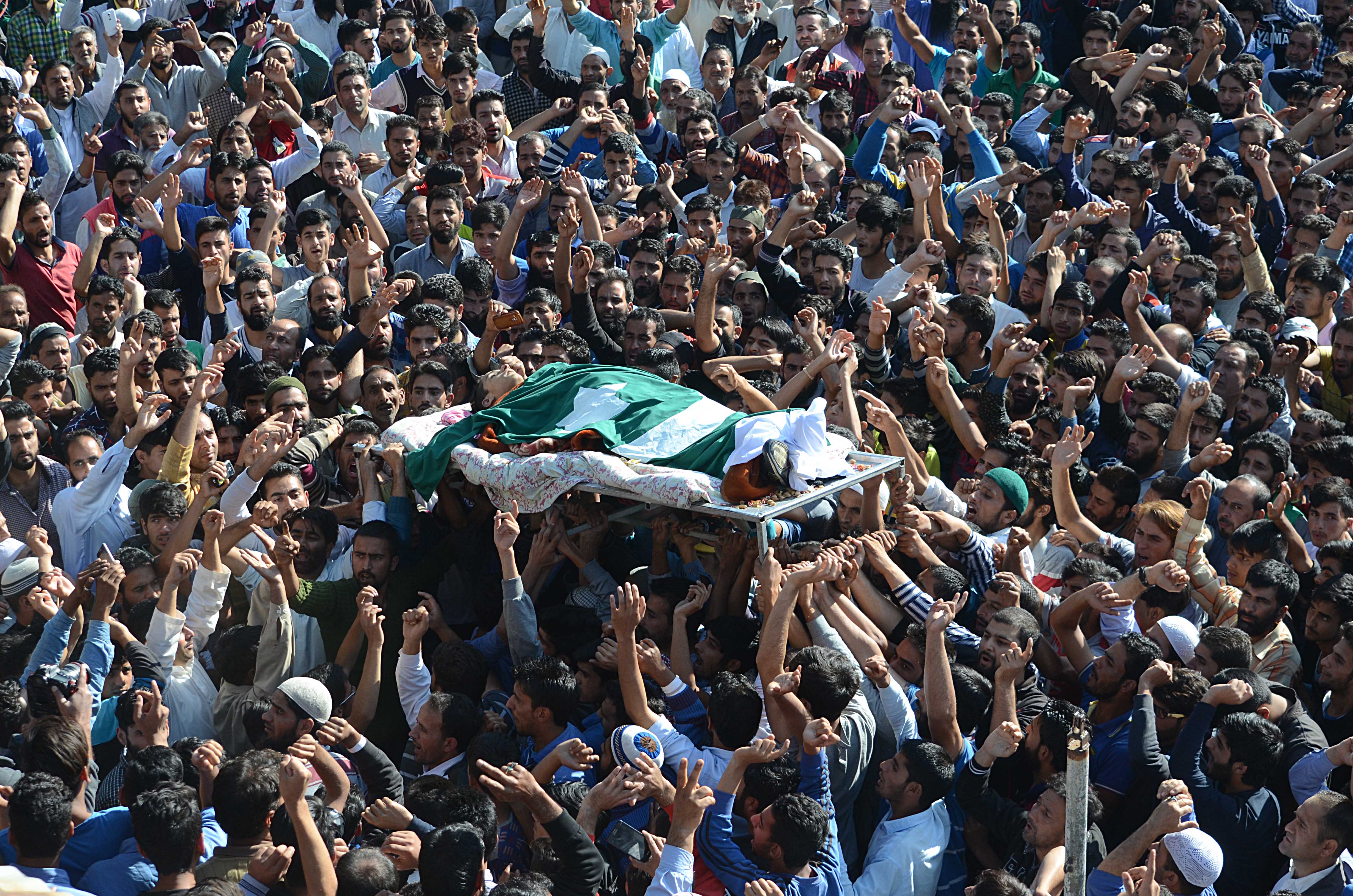 Jammu & Kashmir: 17 soldiers killed in Indian-held Kashmir gunbattle