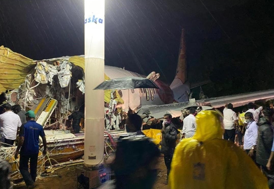 India: 17 killed as plane skids off runway & breaks into two