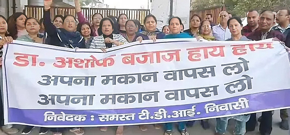 Indian Muslim couple sell home amid protests by affluent Hindu neighbours