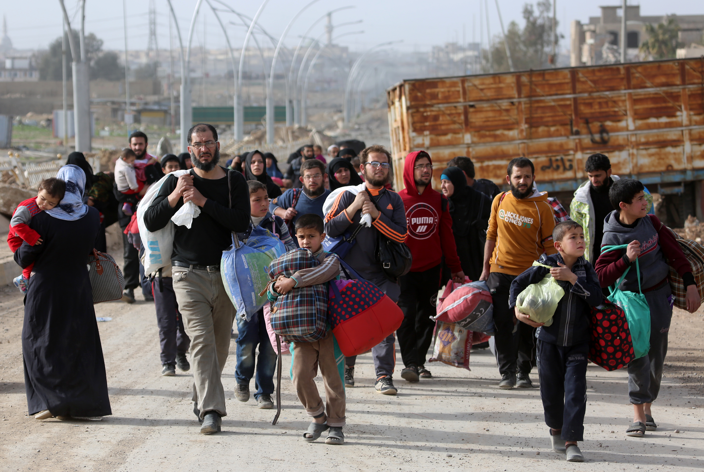 Iraq evacuates over 5,000 civilians from W Mosul