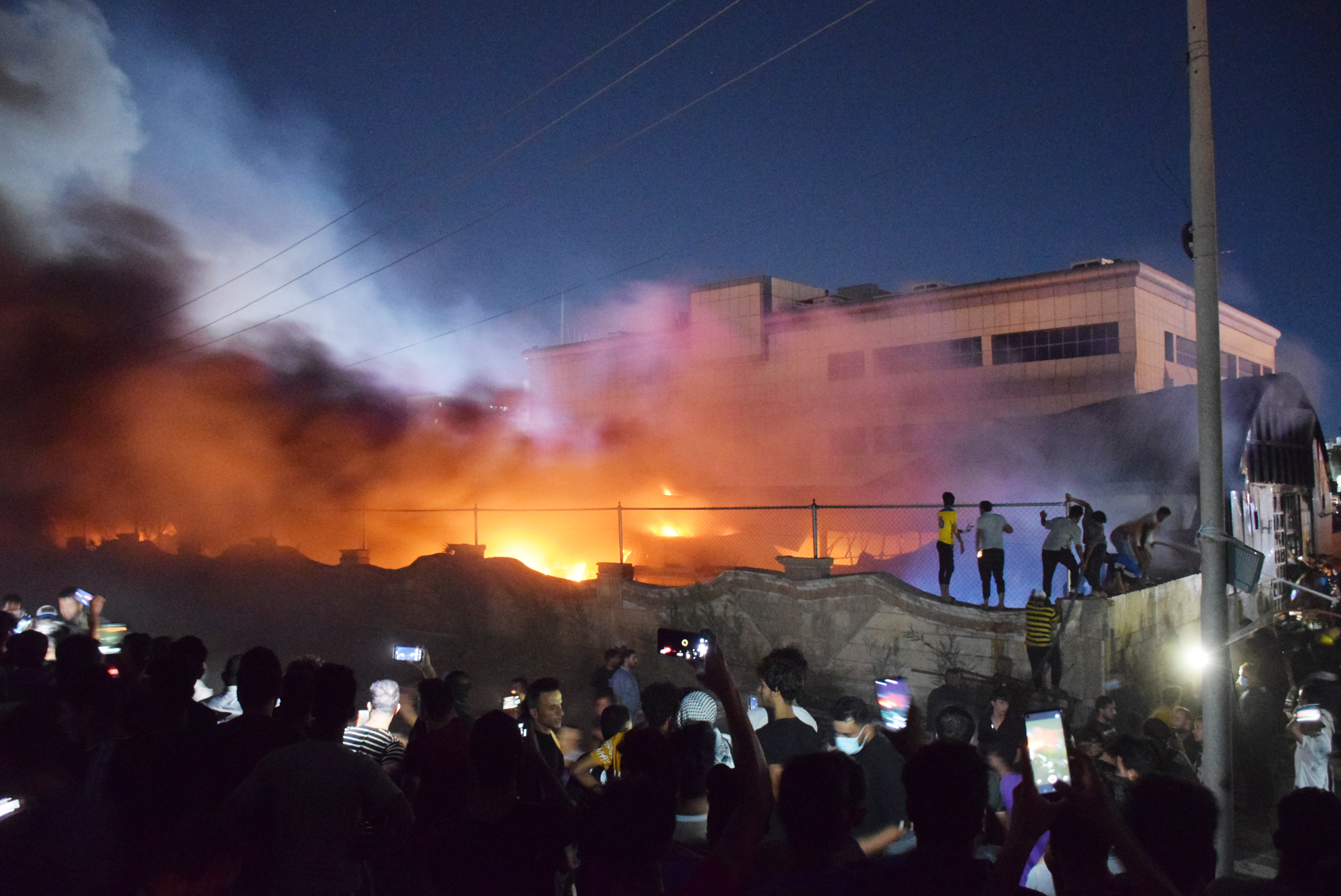 Iraq: 50 died in a fire in Covid ward of Nasiriya hospital