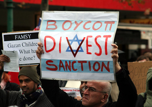 Ban on Israel boycotts contradicts UK Foreign Office rules