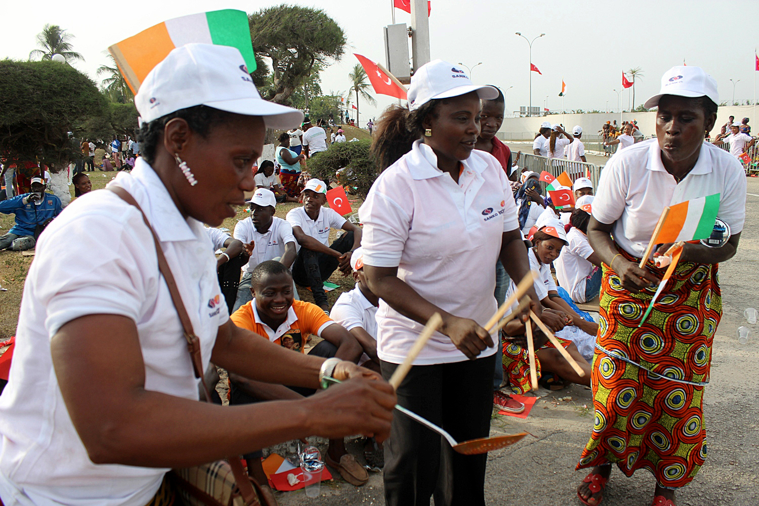 Ivory Coast: Gunmen attack beach resort killing 22