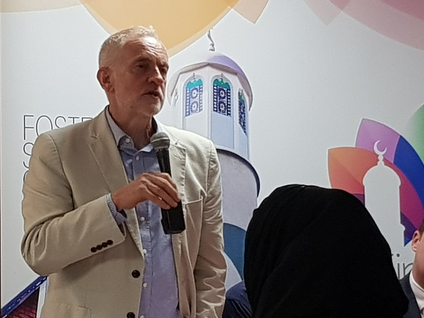 Mosque critical in helping Grenfell Tower fire survivors, says Corbyn