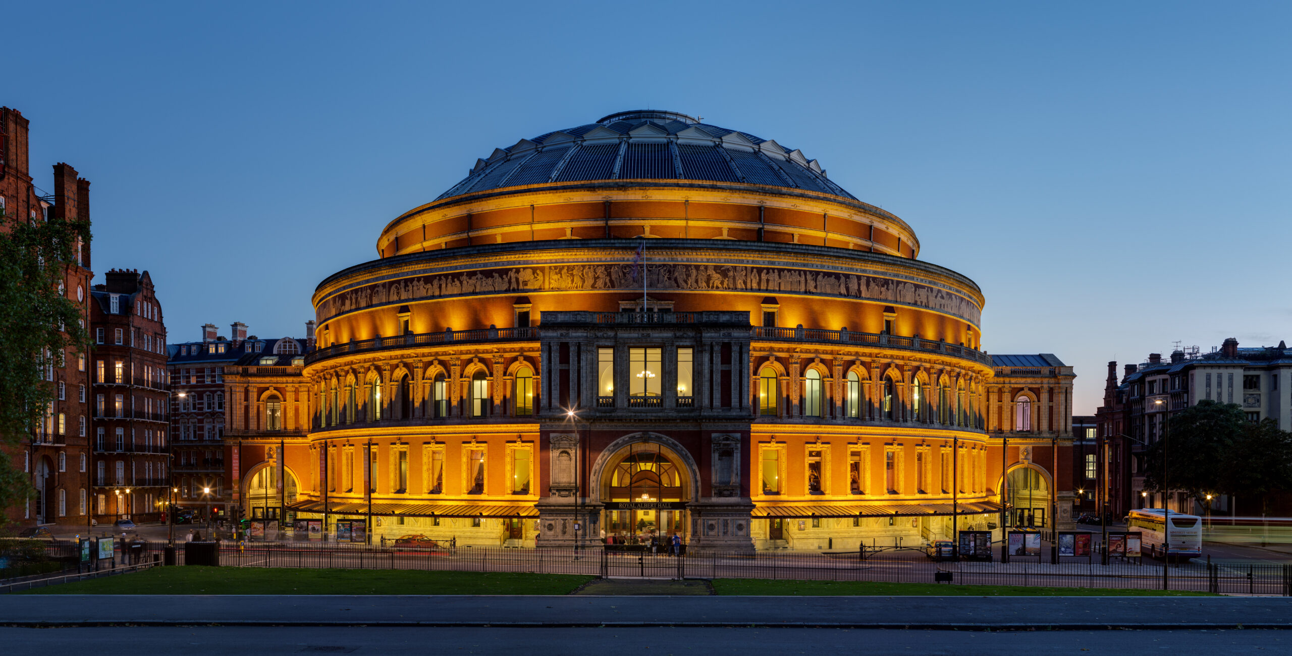 Jewish Artists for Palestine disrupt BBC Proms at Royal Albert Hall