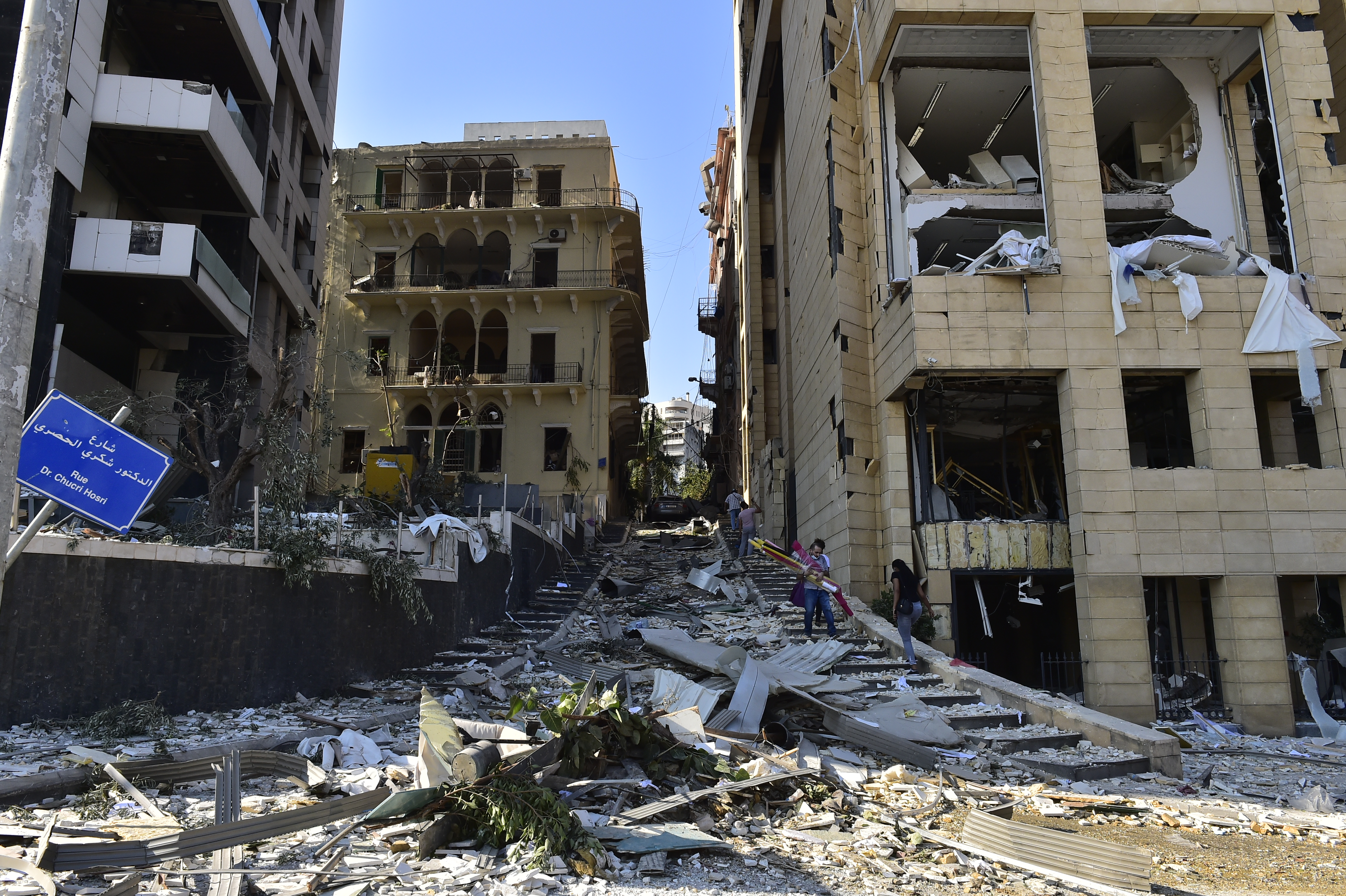 Lebanon: Death toll increases, 135 killed, 5,000 injured in massive explosion