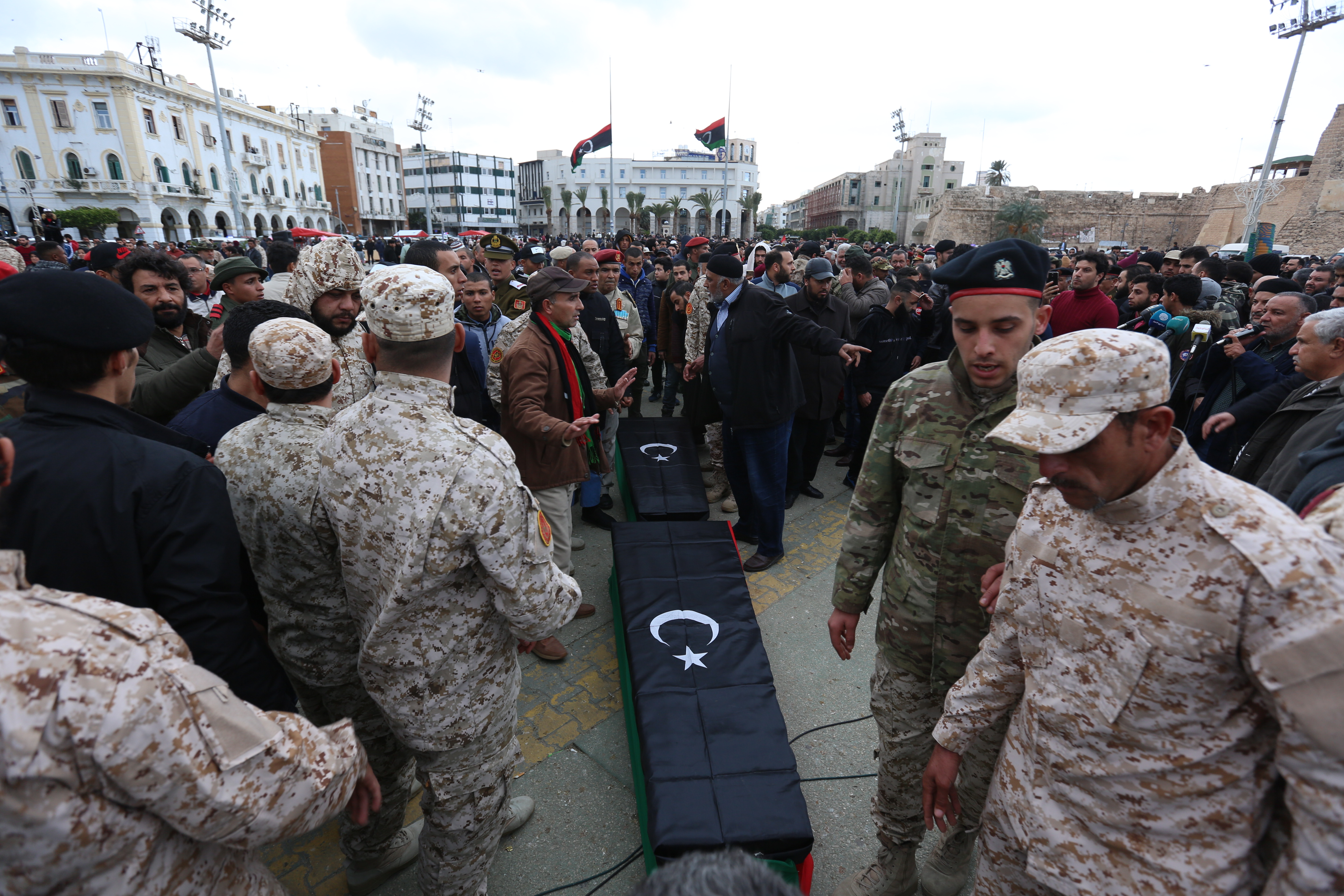 Libya: Haftar militias bombard Tripoli’s Souq al-Juma district