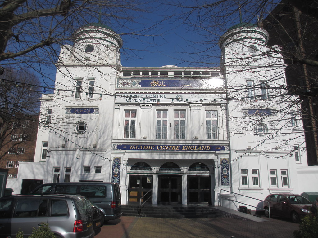 Man arrested after arson attack on Maida Vale Islamic Centre