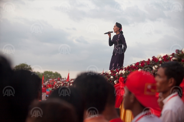 Myanmar: EU officials hail elections, want larger Muslim role