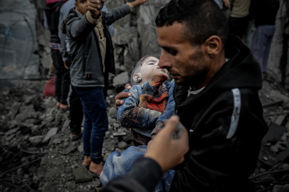 Gaza: 350 Palestinians killed by Israeli indiscriminate bombings in last 24 hours