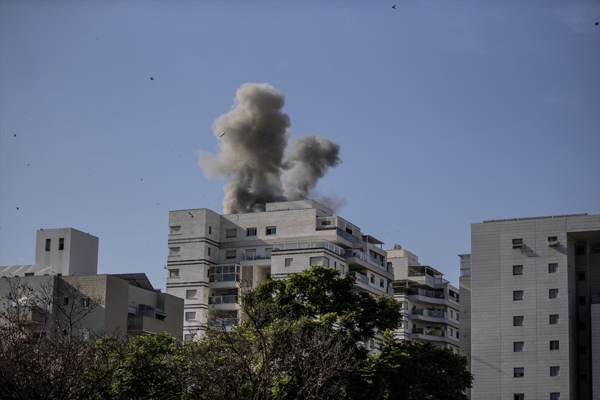 Israel declares ‘state of readiness’ for war, many killed